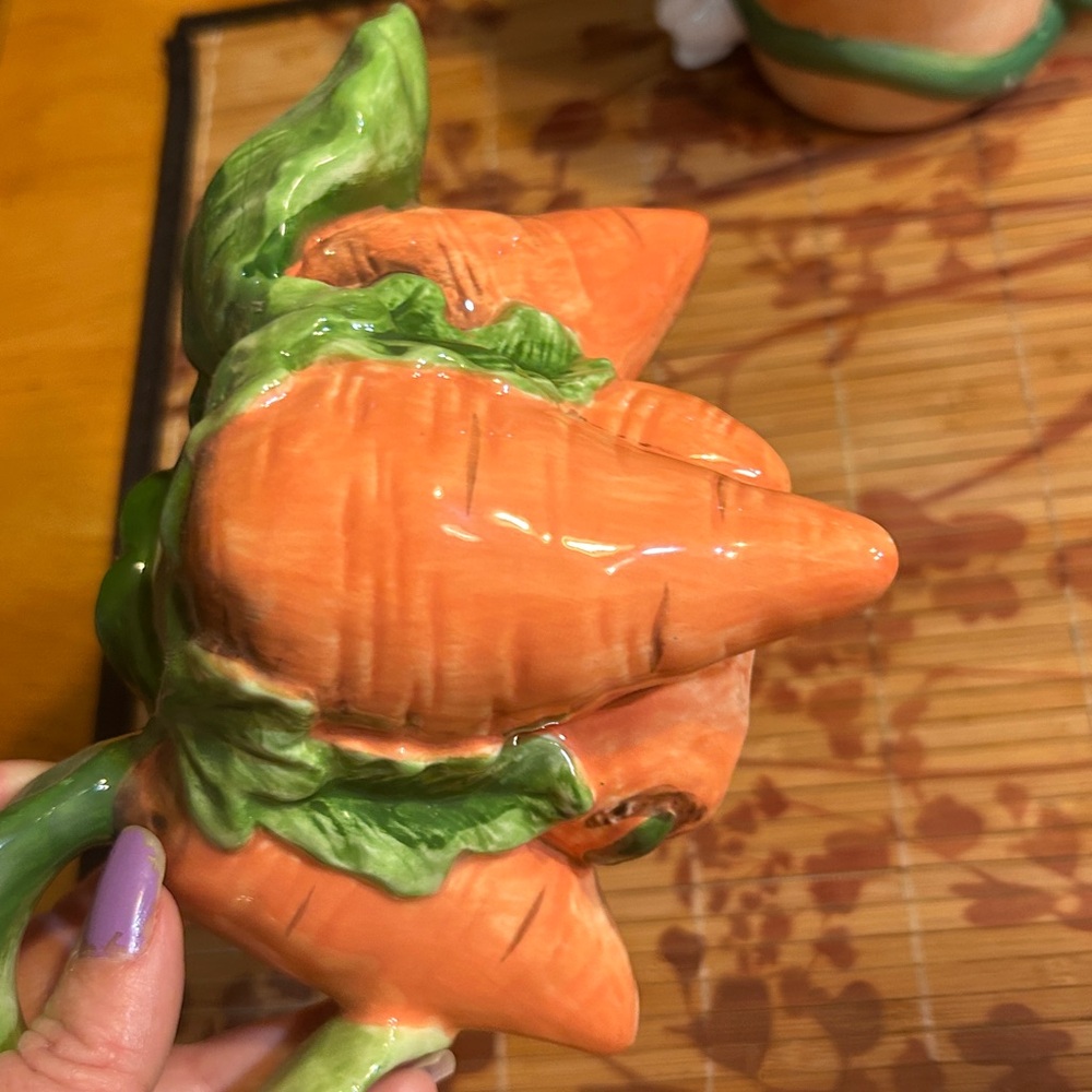 VintageTeapot Hand Painted Carrots 🥕 Teapots so Beautiful - Picture 5 of 13